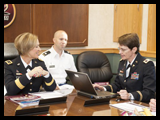 News: Army surgeon general visits USARIEM